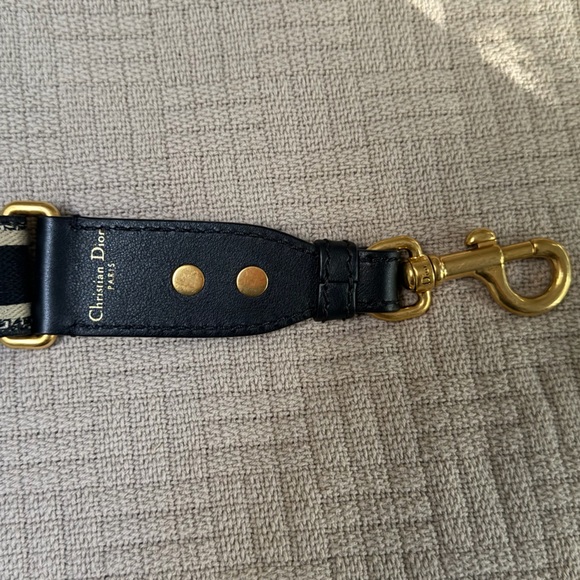 DIOR Adjustable Shoulder Strap with Rings - Picture 2 of 6